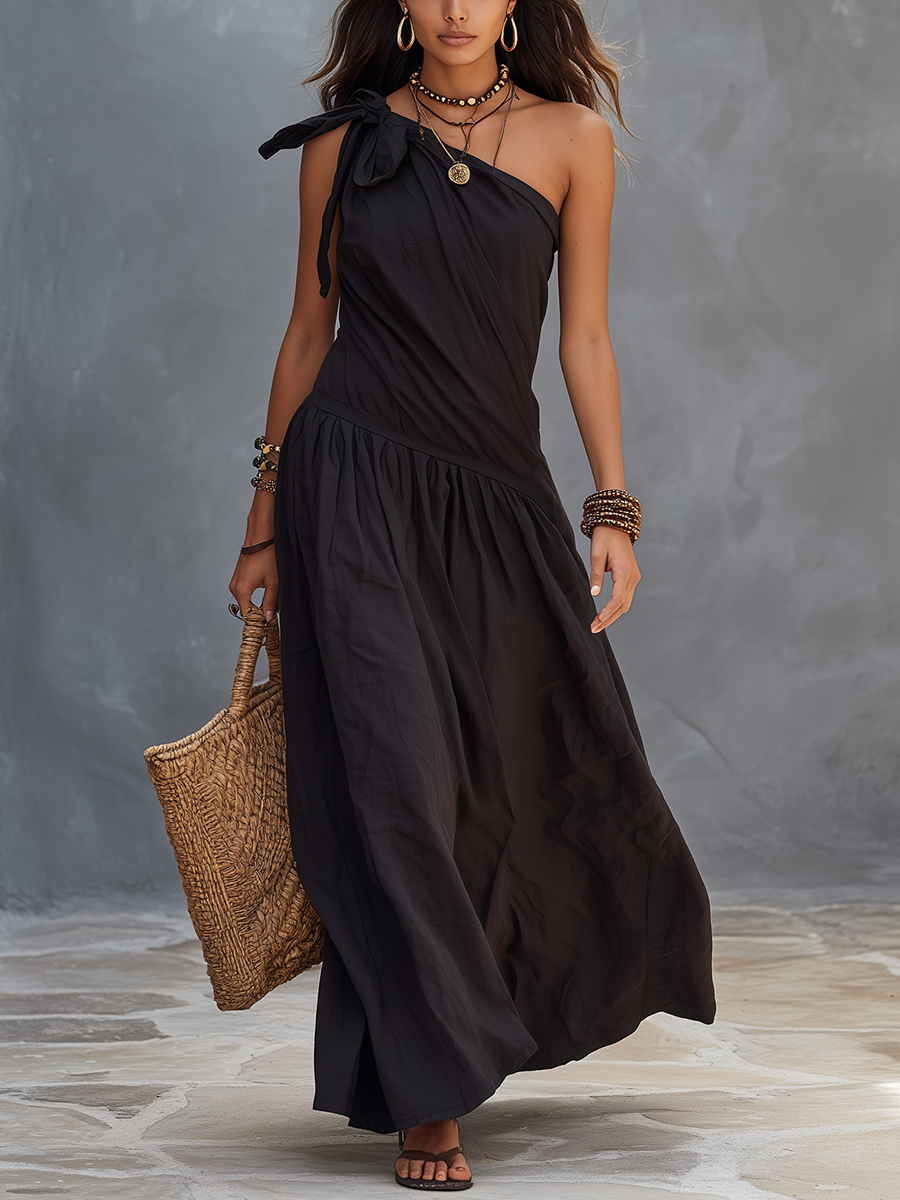 SELENA | Maxi Sukienka Monospalla Czarna