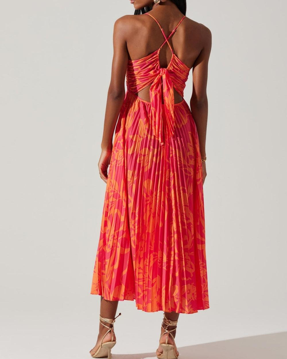 Heather | Elegancka Midi Sukienka w Kwiatowy Wzór w Stylu Coastal Chic
