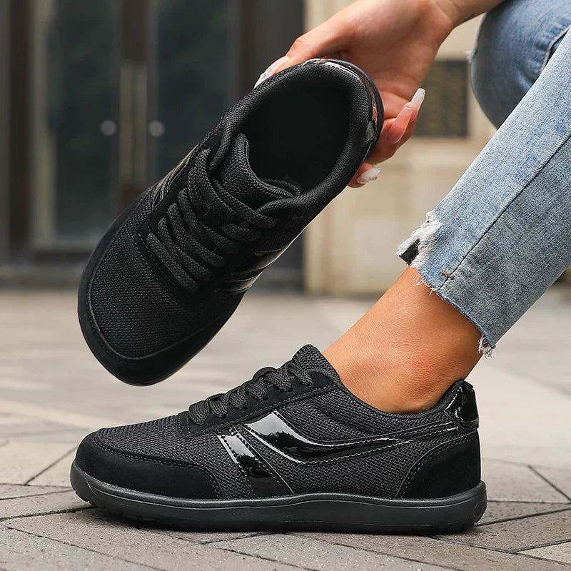 Mirelix | Eleganckie Buty z Szerokim Noskiem