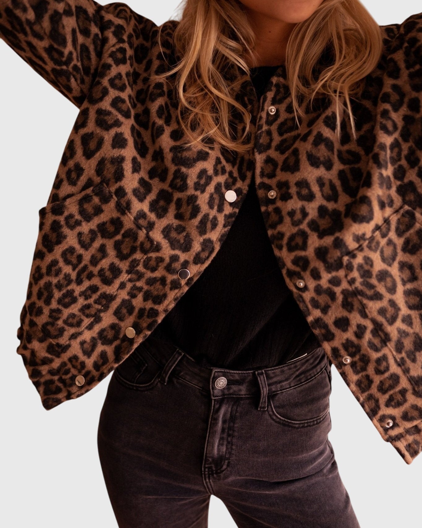 Elodie | Stylowa Kurtka w Cętki